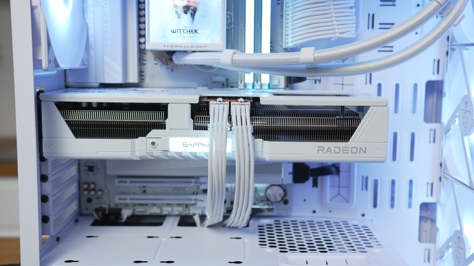 PC by Techlipton R7-9800X3D/32GB/2TB/RX 9070 XT - obrazek 13